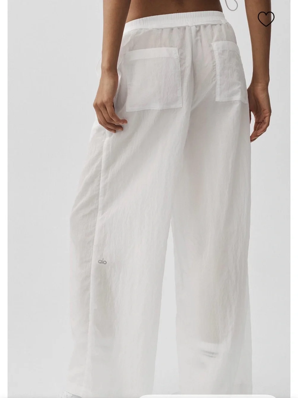 ALO Yoga alo white